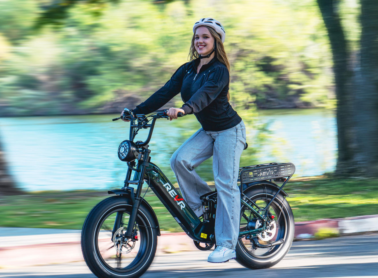REVR City Electric Bike CM7s
