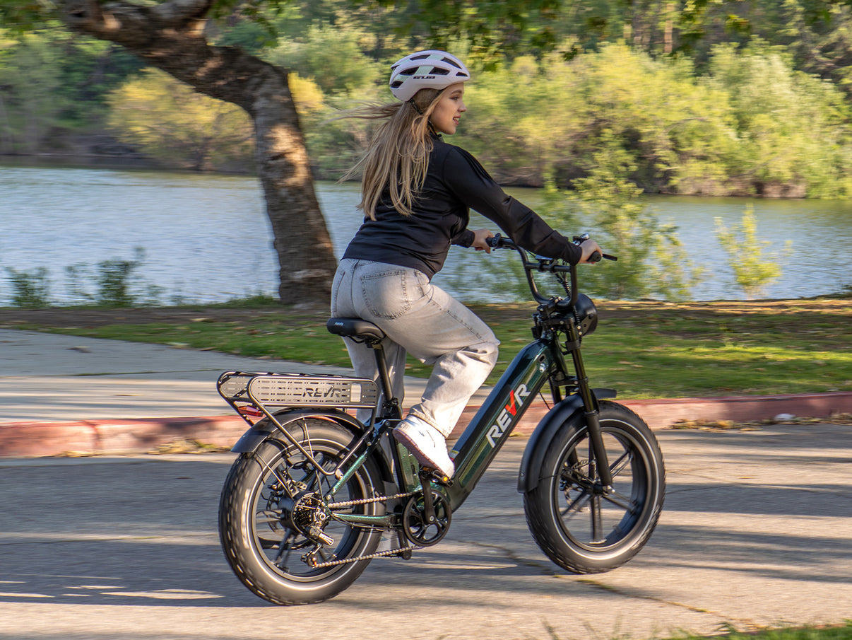 REVR City Electric Bike CM7s